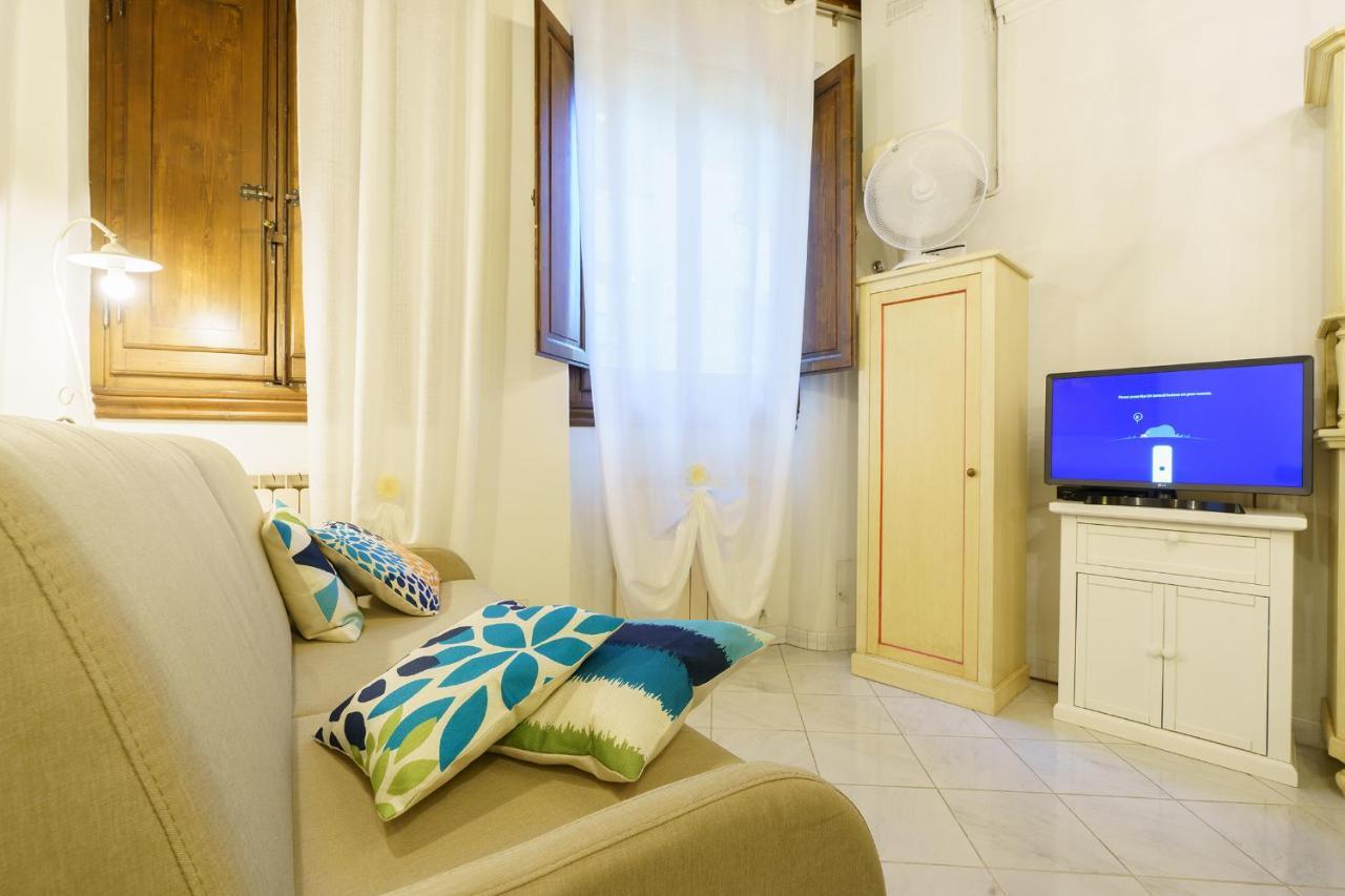 Apartamento Casa La Piccola Torre Florencia Exterior foto